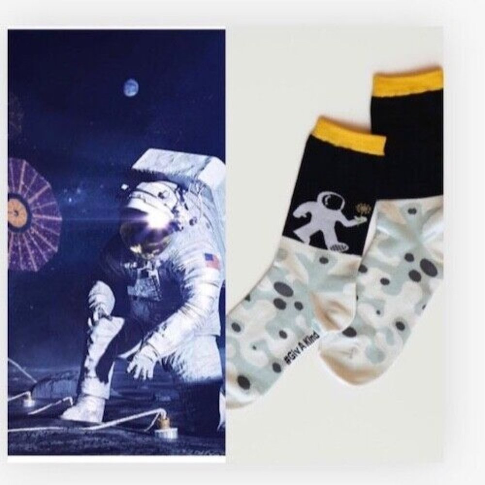 Organic Cotton, Brand New, crew socks, Astronaut design, unisex, size 7-13